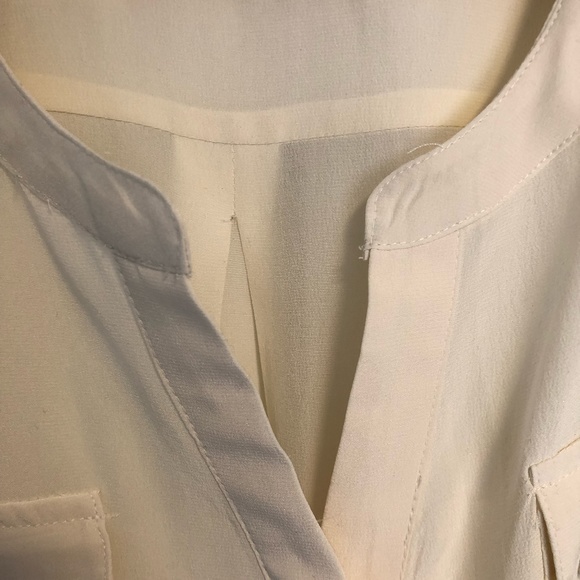 SOLD danielrainn elegant silk blouse - Picture 4 of 11